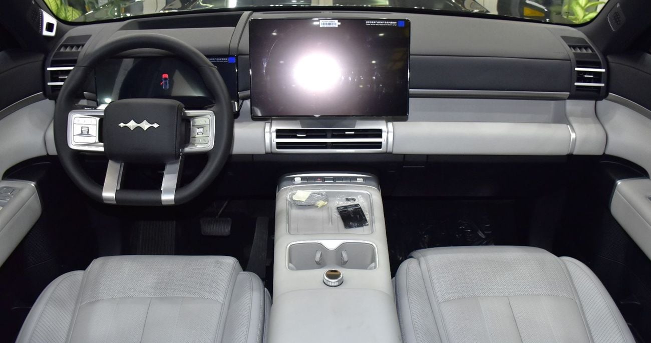BYD Ti 7 EXCELLENT DEAL for our BYD Ti 7 ( 2026 Model ) in Black Color Chinese Specs
