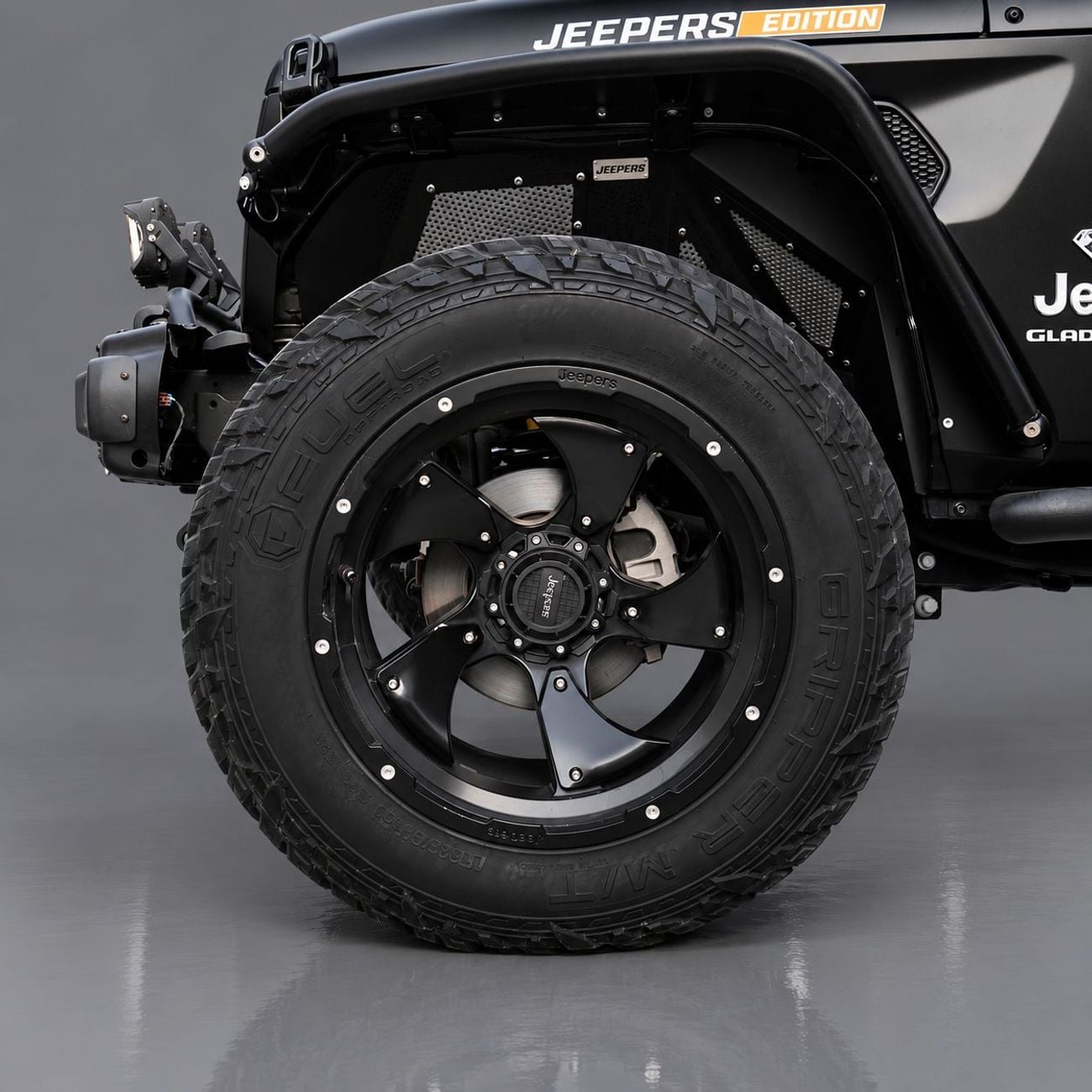 Jeep Gladiator OVERLAND AED 3,449 P.M • 0% Downpayment • Jeep Gladiator Jeepers Edition • 1 Year Warranty