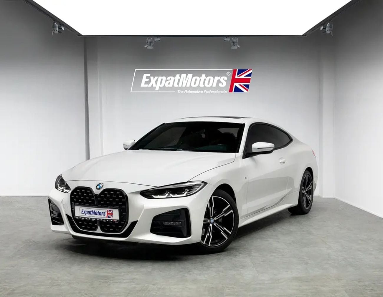 BMW 420i M SPORT FDSH • Service Contract + Warranty until • GCC