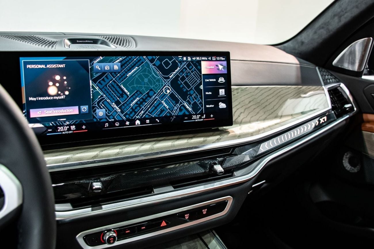 بي أم دبليو X7 XDRIVE40i MASTERCLASS M SPORT PACKAGE