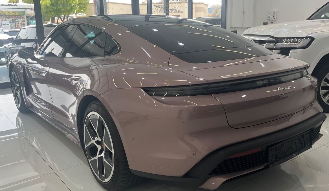 Porsche Taycan STANDARD As good as new