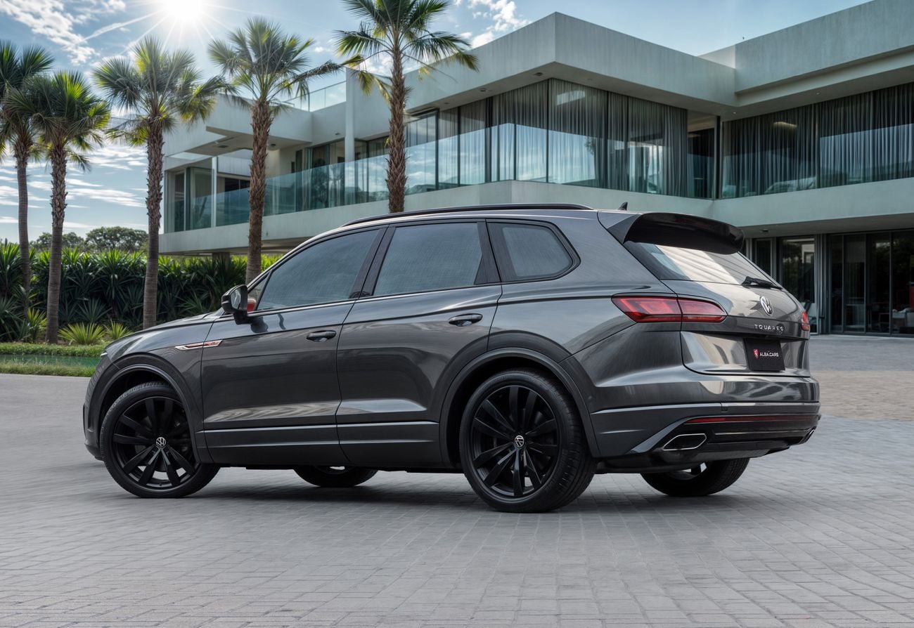 فولكس واجن طوارق R-Line Touareg R-Line | 2,448 P.M | 0% Downpayment | Agency Maintained