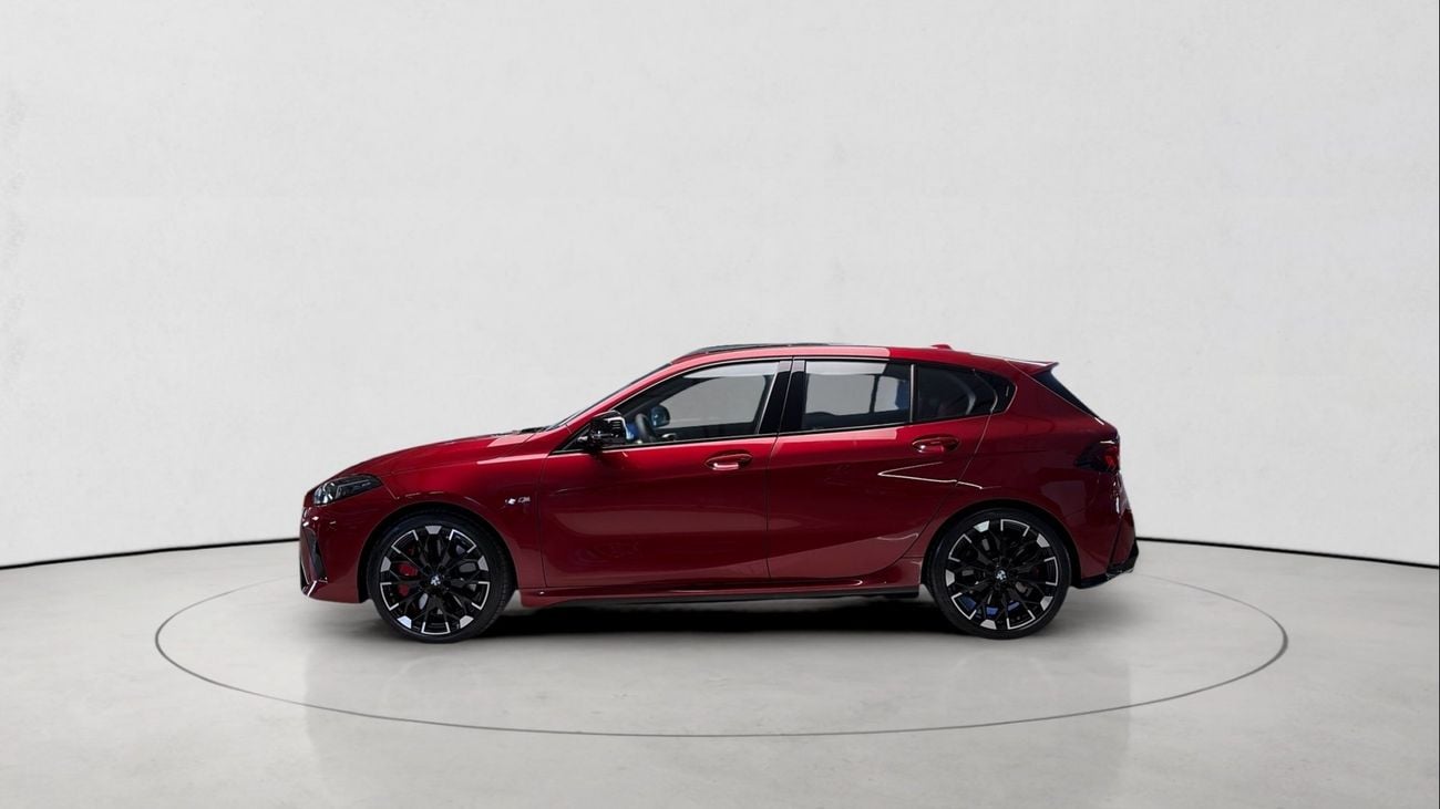بي أم دبليو M135i ماستركلاس | شامل الضمان | 0 دفعة أولى