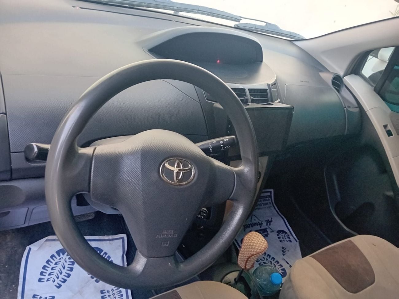 Toyota Yaris MID