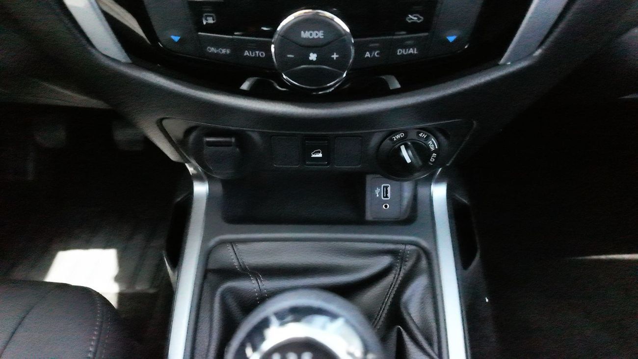 Nissan Navara 2025 Nissan Navara | 2.5L Petrol | 160 HP | Manual | 4x4 | GCC Specs