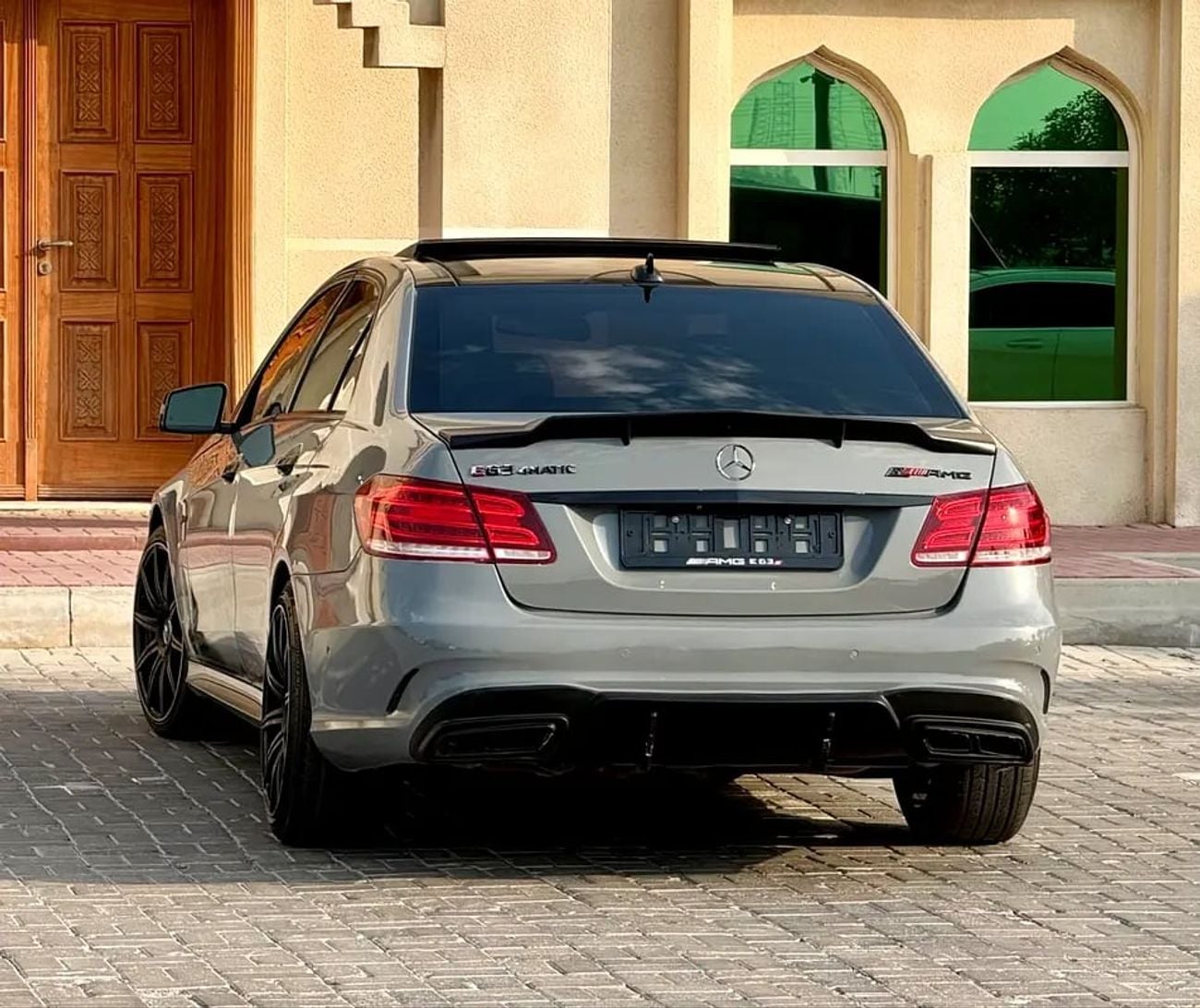 Mercedes Benz E63 AMG مرسيدس E63 خليجي فل اوبشن E 63 AMG S