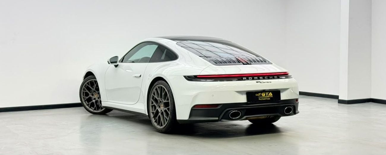 بورش 911 CARRERA بورش 911 كاريرا موديل 2025، ضمان بورش ساري حتى 2026، سجل صيانة كامل لدى بورش، عداد كيلومترات منخفض ج
