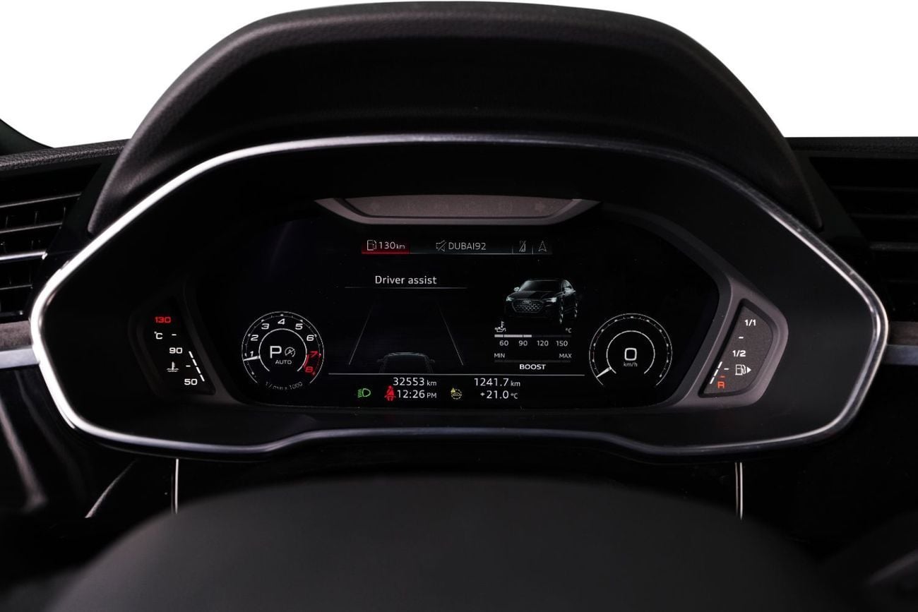 Audi RSQ3 STANDARD TFSI quattro 2.5L Premium Leather Interior-Red Interior Inserts-Honeycomb Stitching