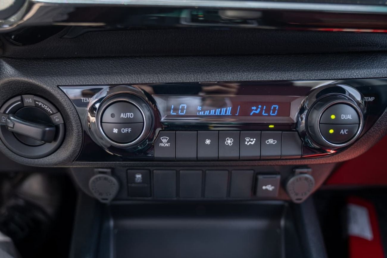 Toyota Hilux SR5 2.7L DC 2026 MODEL