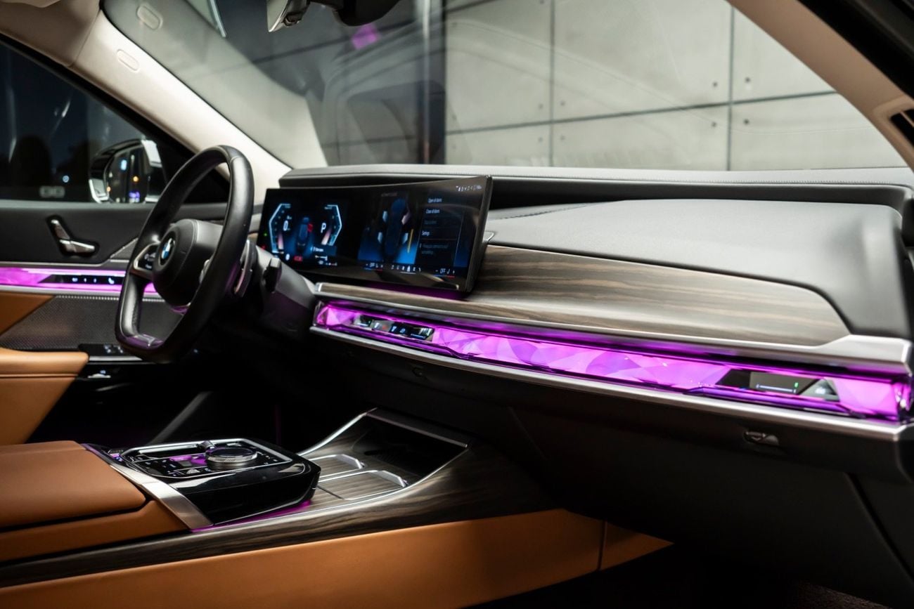 BMW 735i M SPORT 2024 | GCC Specs | Agency Warranty & Service