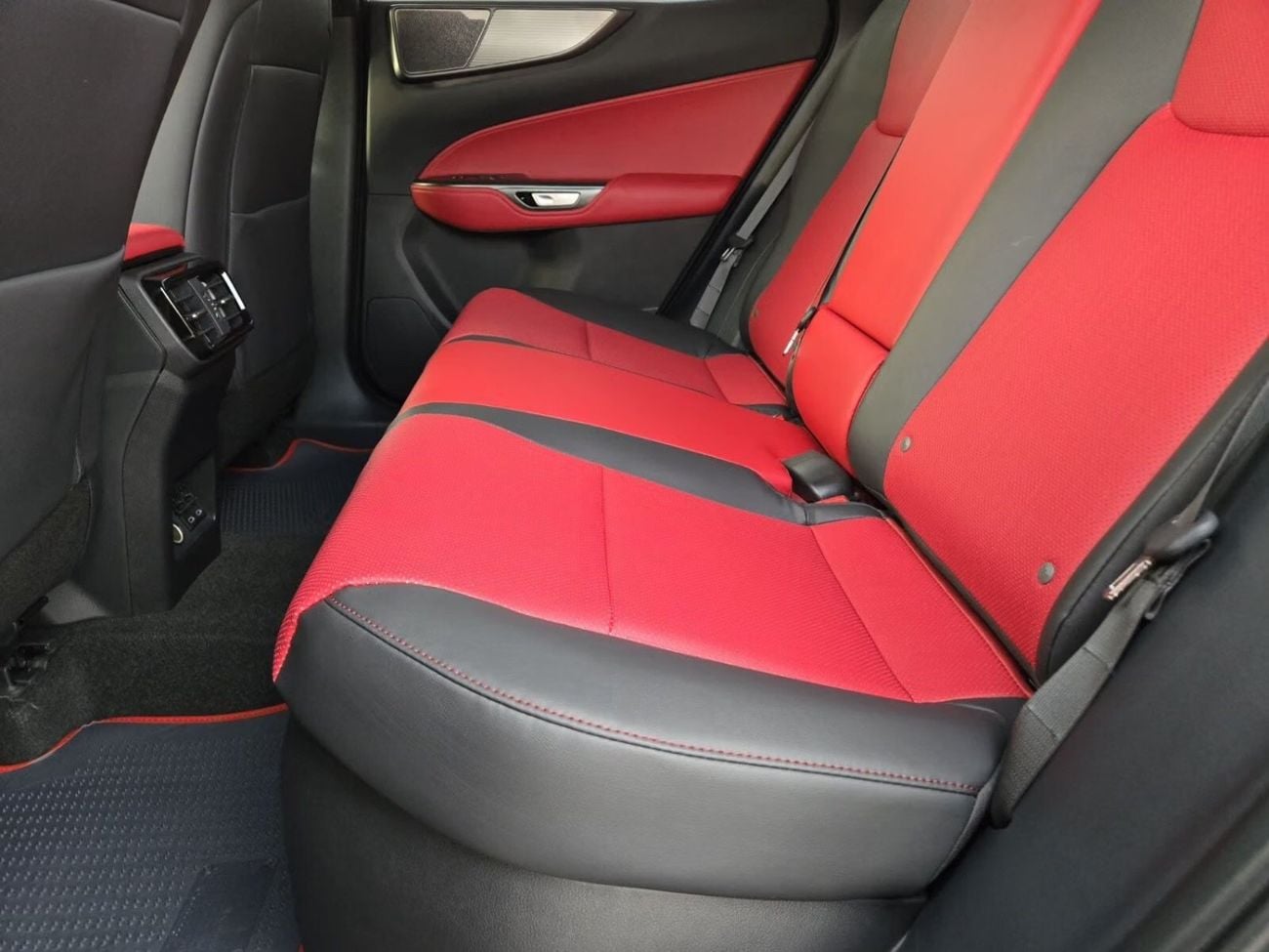 Lexus NX 350h F SPORT 3