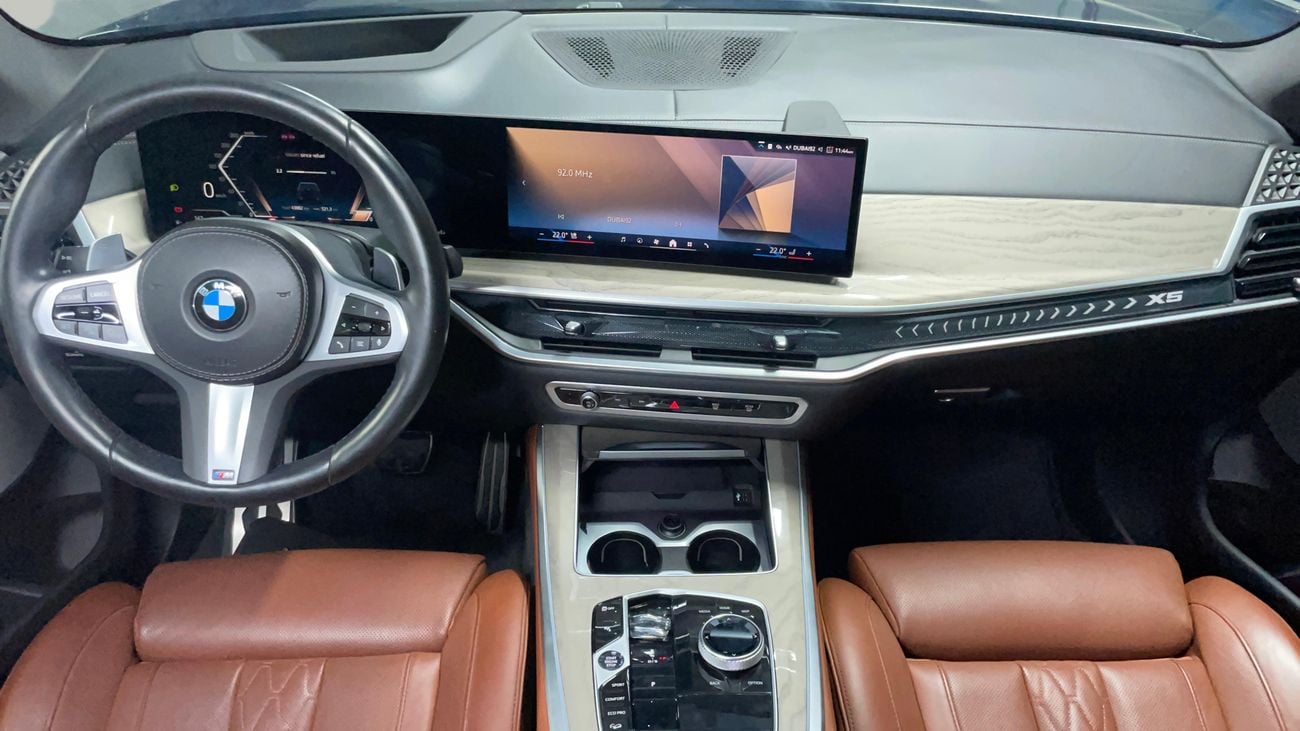 بي أم دبليو X5 XDRIVE40i M SPORT كارس24 هي سوق ضخم للسيارات المستعملة موثوق ومضمون ٪كارس24 هي سوق ضخم للسيارات المستعملة موثوق ومضمون