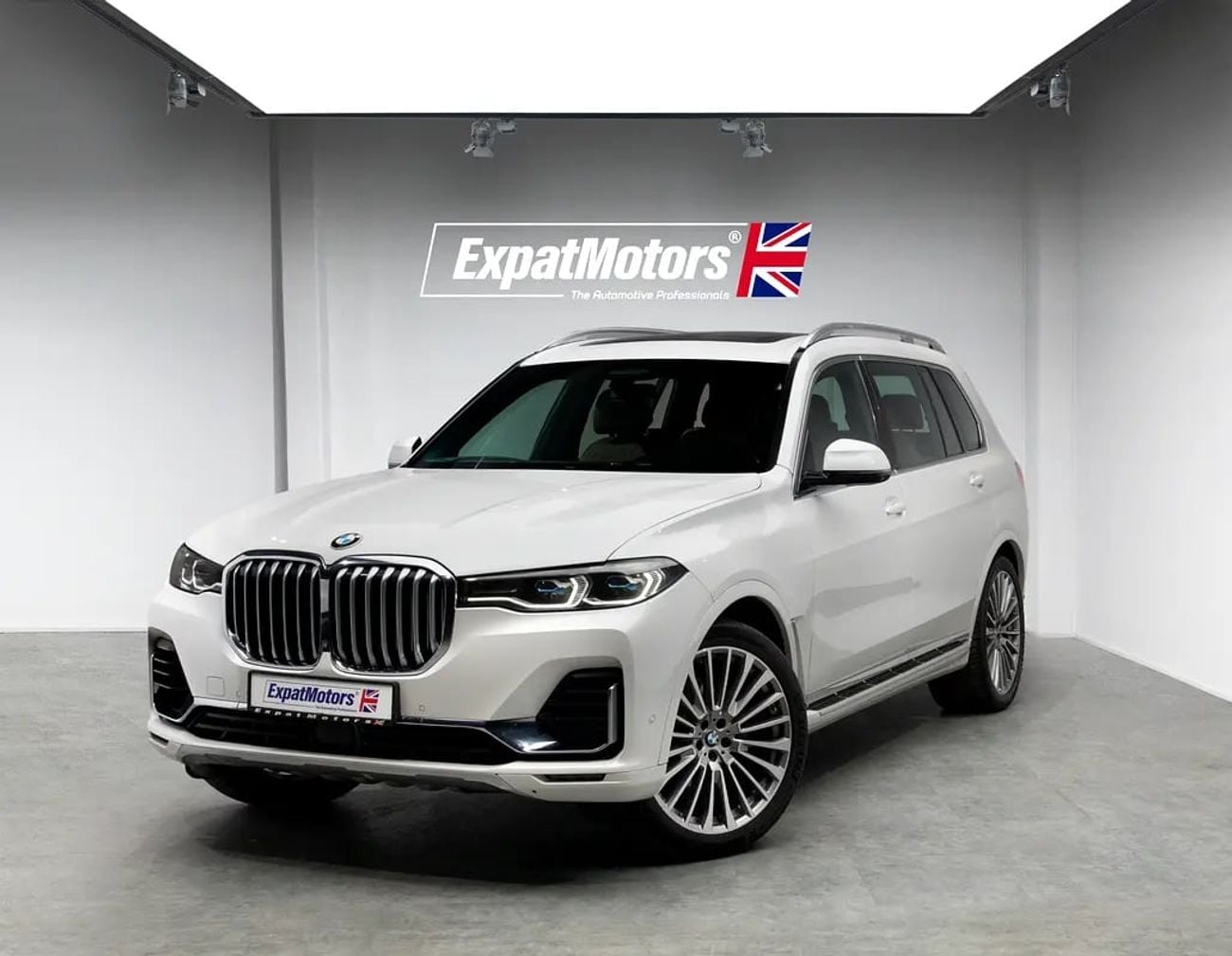 بي أم دبليو X7 40i PURE EXCELLENCE 0% DP Available • 3.0L Turbo • FDSH • GCC