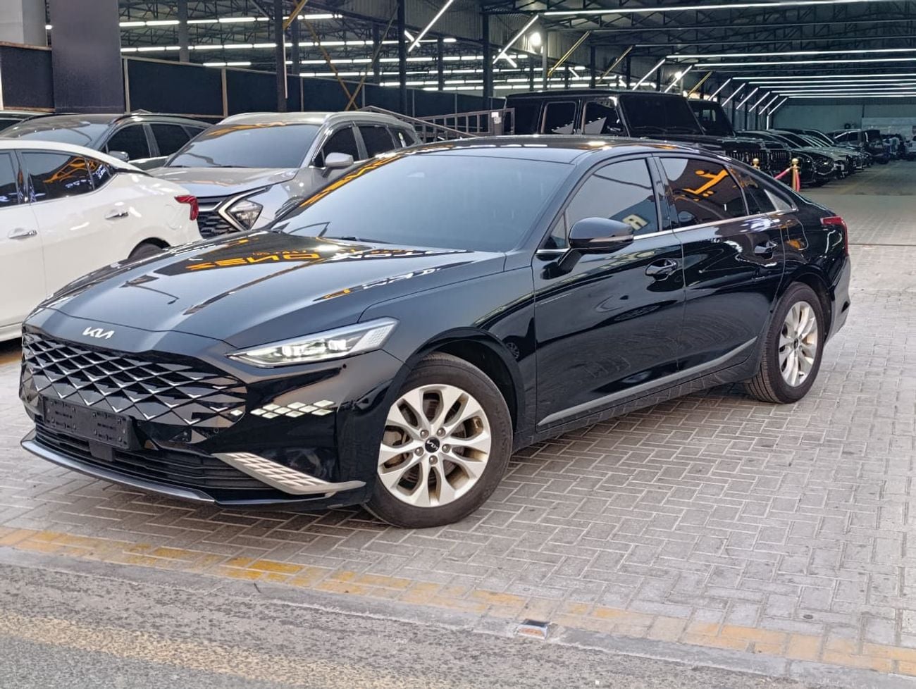 كيا K8 EX DLX كيا ك 8 2022 2.5