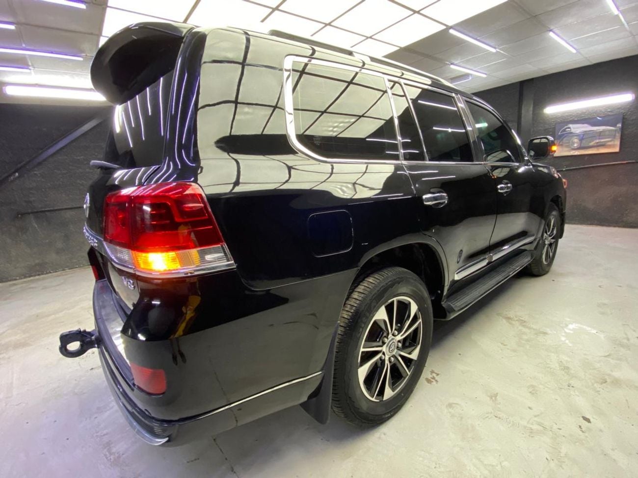 Toyota Land Cruiser GXR Toyota Land Cruiser Deisel