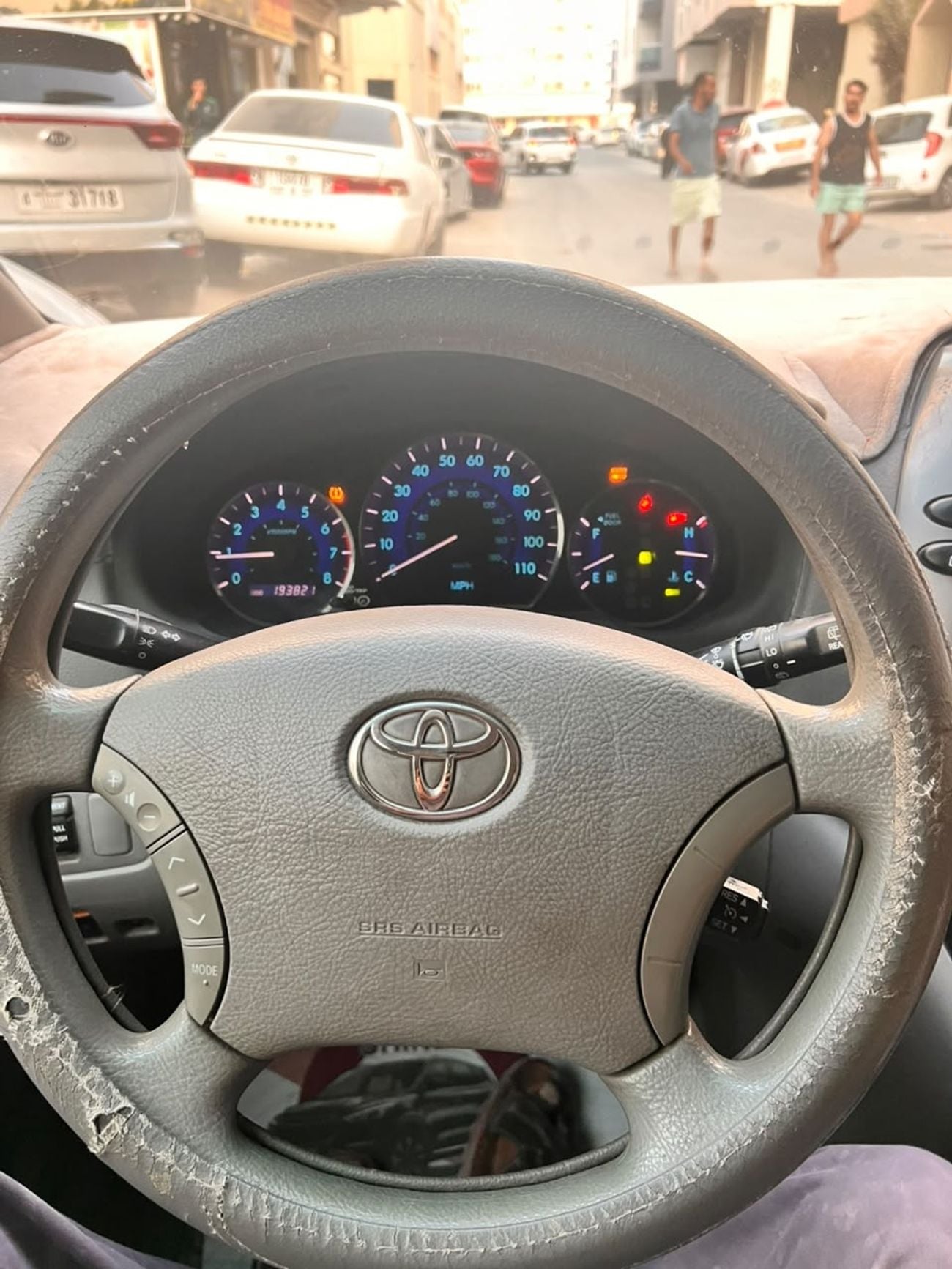 Toyota Sienna LE