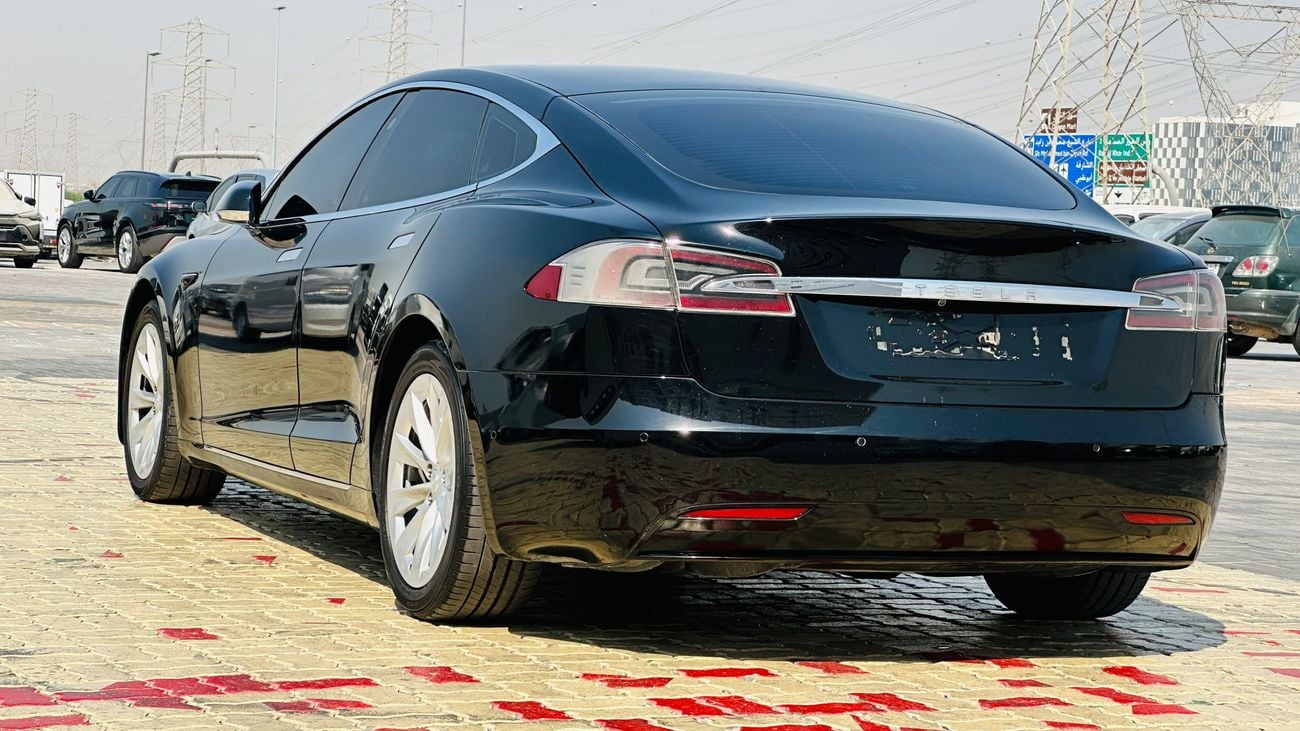 Tesla Model S 75D