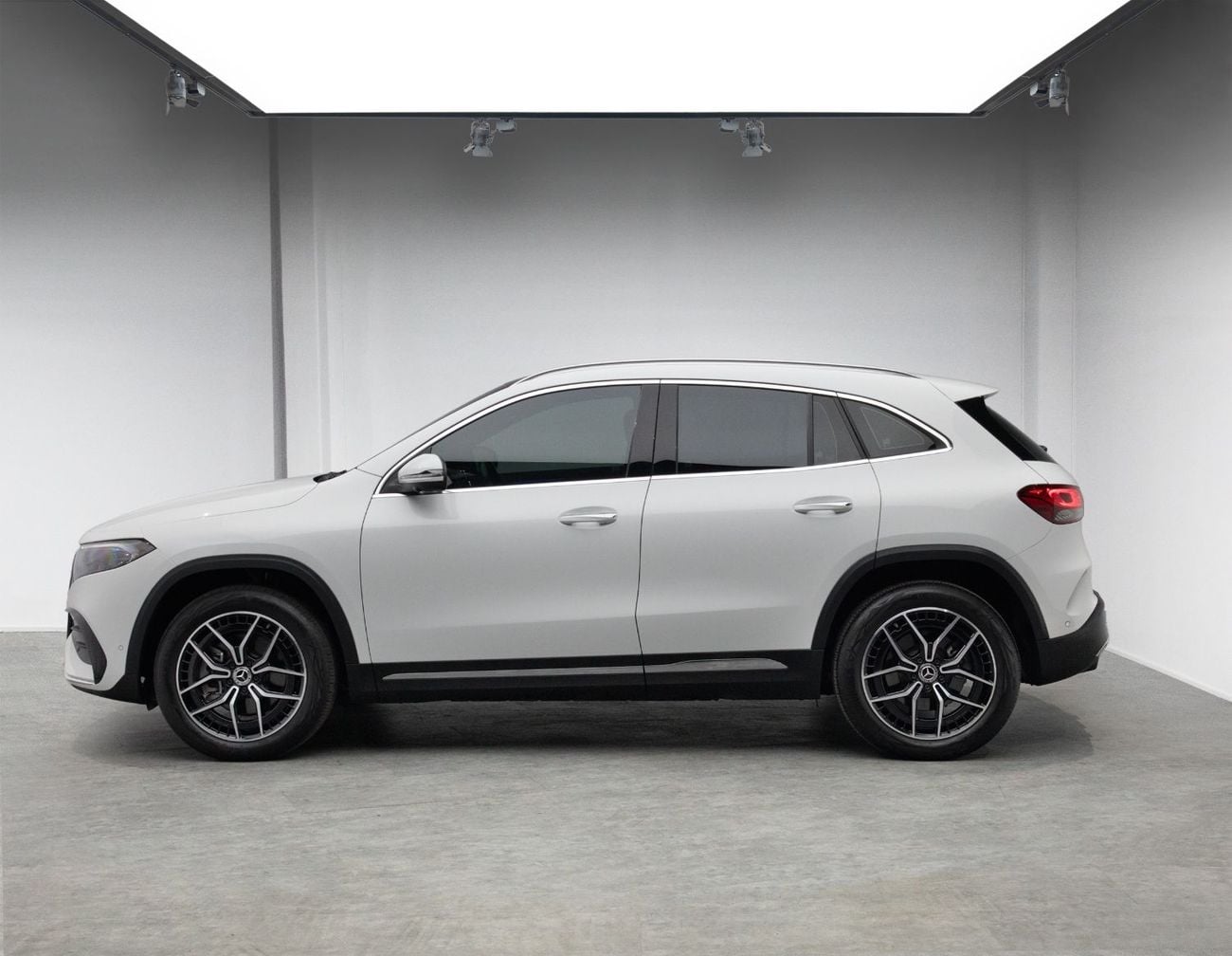 Mercedes Benz EQA 350 PREMIUM 4MATIC