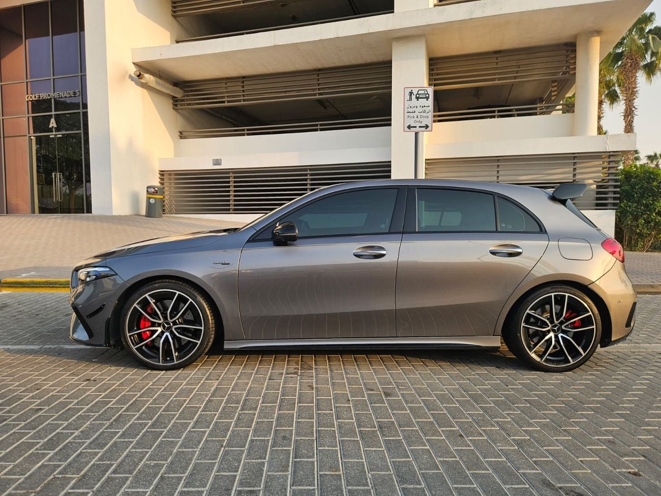 Mercedes Benz A35 AMG 4MATIC