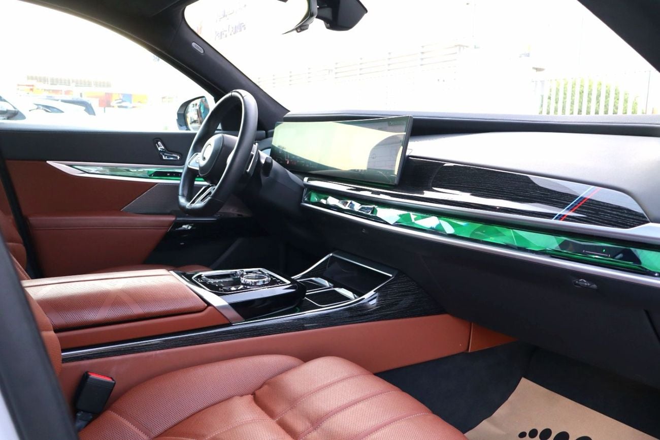 BMW 735i M SPORT