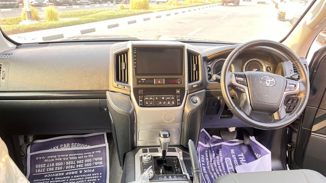 Toyota Land Cruiser TOYOTA LAND CRUISER VXR DIESEL RHD