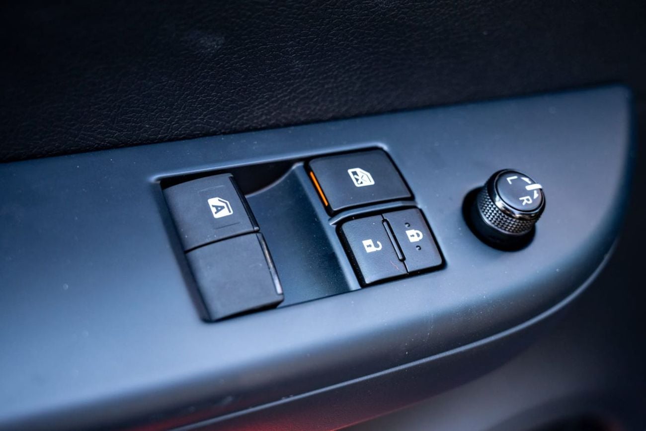 تويوتا هيلوكس 2.4 DIESEL 4x4 SINGLE CABIN 2026 MODEL GCC مواصفات مجلس التعاون الخليجي