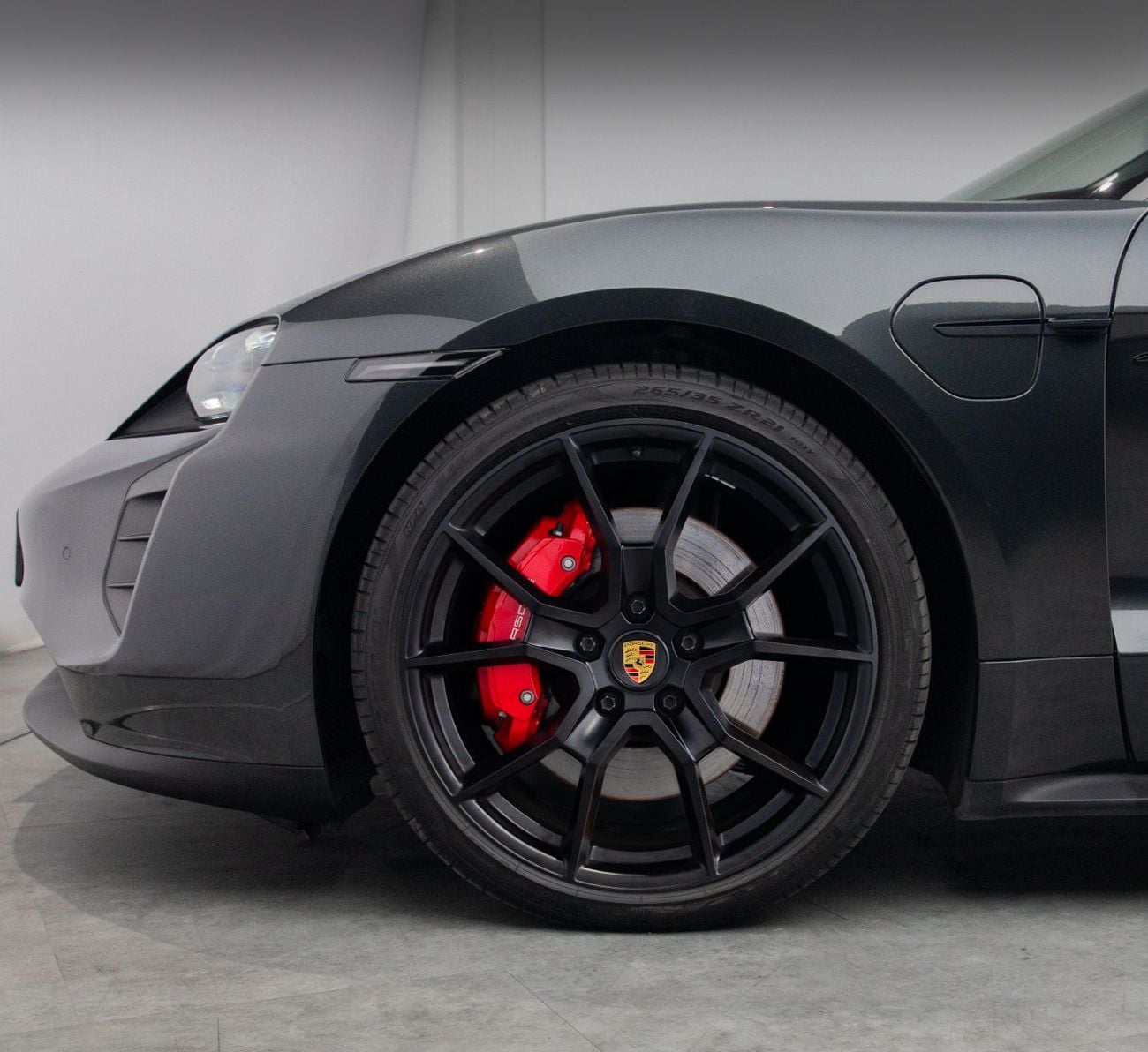 Porsche Taycan GTS