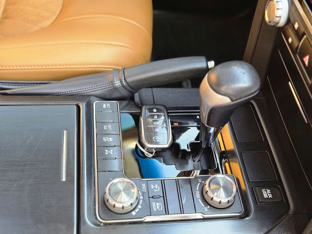 Toyota Land Cruiser GXR GT