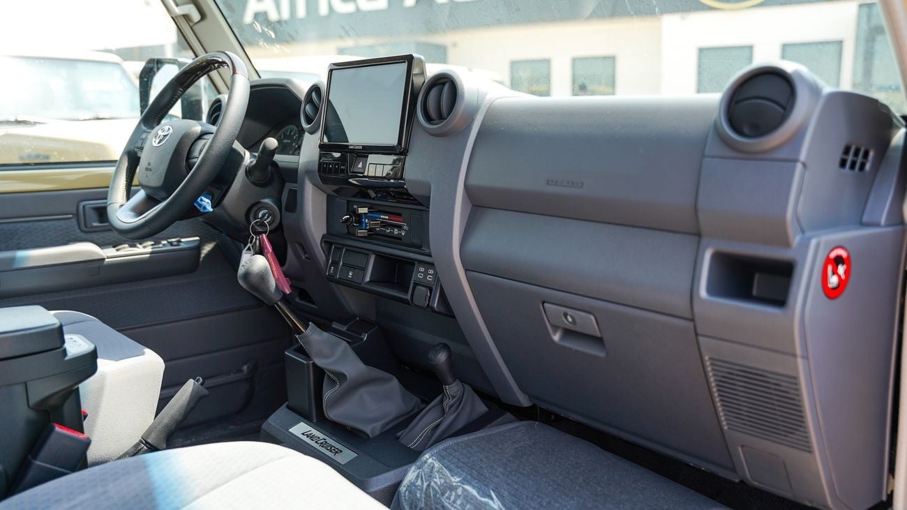 تويوتا لاند كروزر 70 LC76 LX LC76 4.0L PTR 2026 MODEL MANUAL MID
