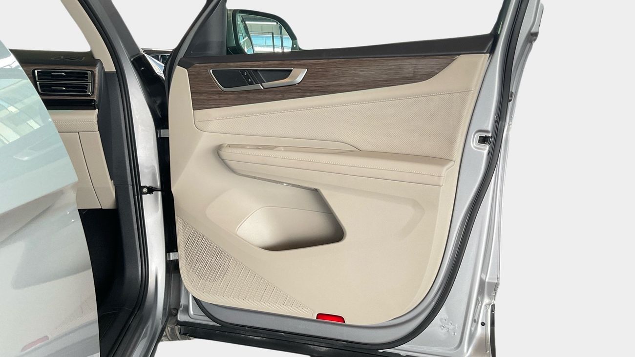 فولكس واجن تيرامونت COMFORTLINE | شامل الضمان | 0 ﺪﻔﻋﺓ ﺃﻮﻟﻯ