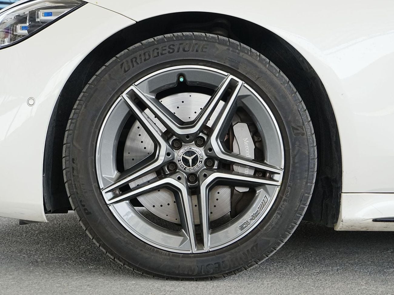 Mercedes Benz S 580 e