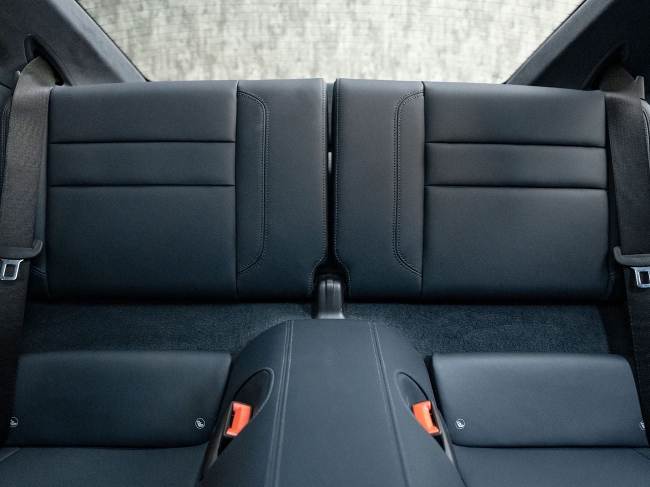 Porsche 911 CARRERA