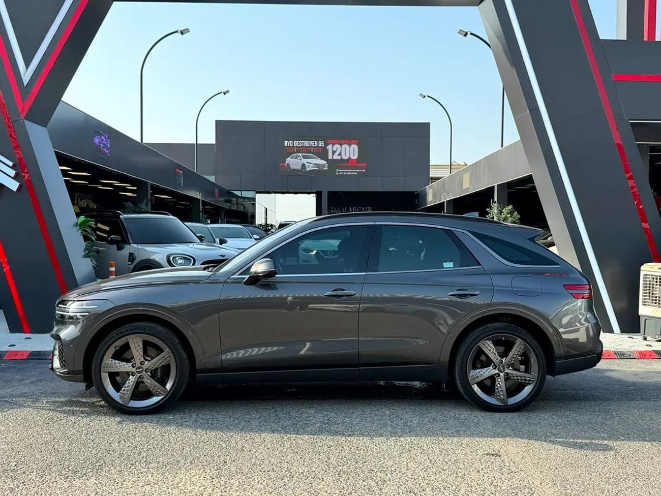 جينيسس GV70 PRESTIGE 2.5T - Korean Specs - Low Mileage - Pristine Condition