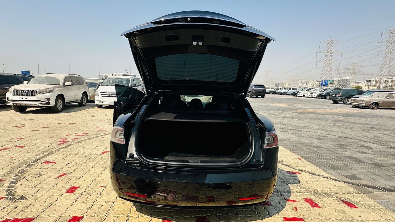 Tesla Model S 75D