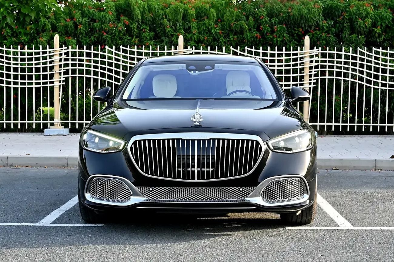 Mercedes Maybach S680 Maybach S680 | Black | 6.0L V12 Biturbo | 612 HP | 52,086 KM