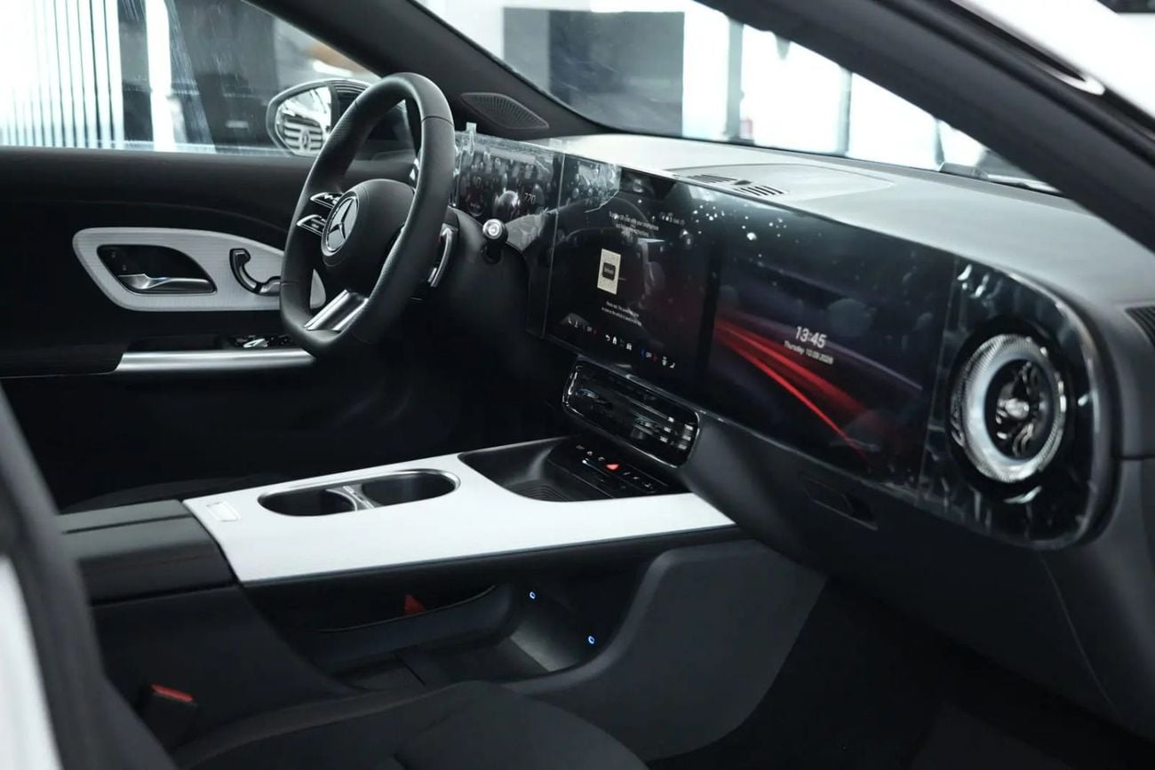 Mercedes Benz CLA 200