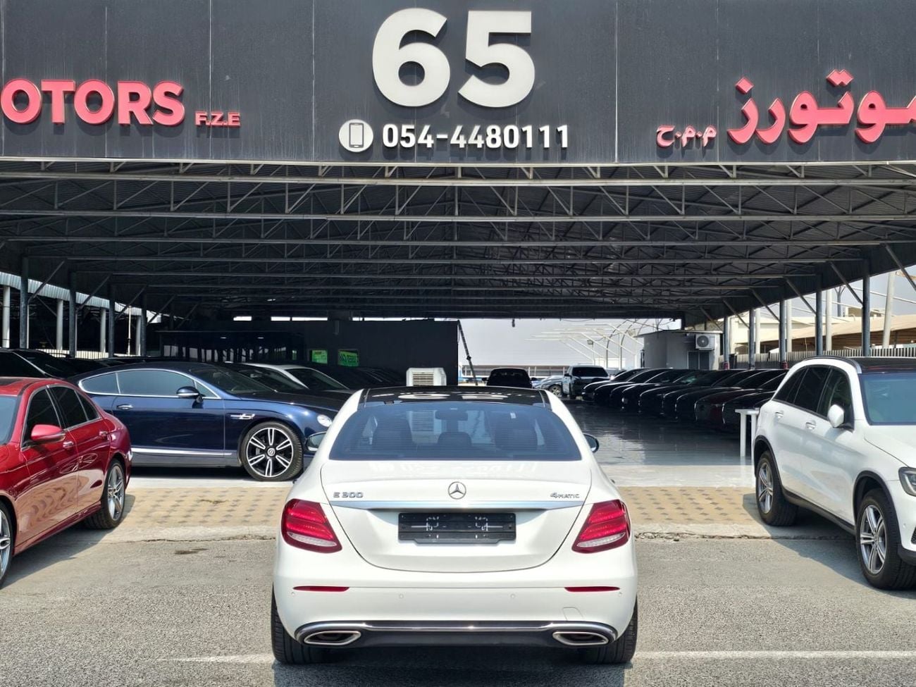 Mercedes Benz E300