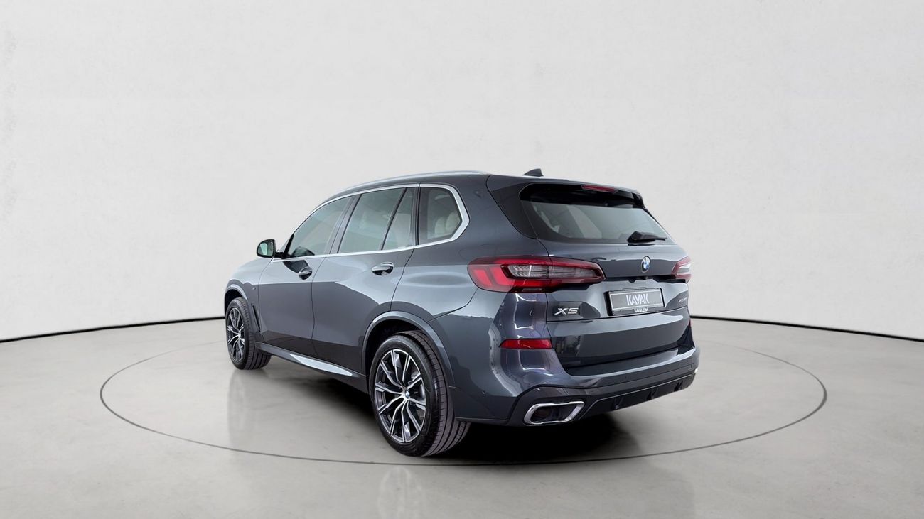 بي أم دبليو X5 XDRIVE40i M SPORT | شامل الضمان | 0 دفعة أولى
