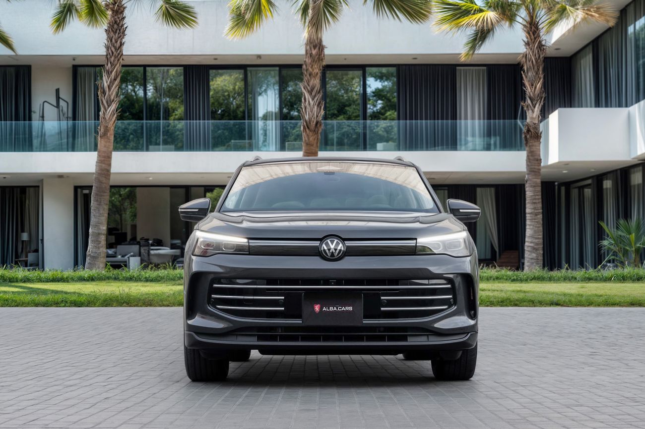 Volkswagen Tiguan Elegance Tiguan Elegance 1.4 TFSI | 2,546 P.M | 0% Downpayment | VOLKSWAGEN WARRANTY SERVICE