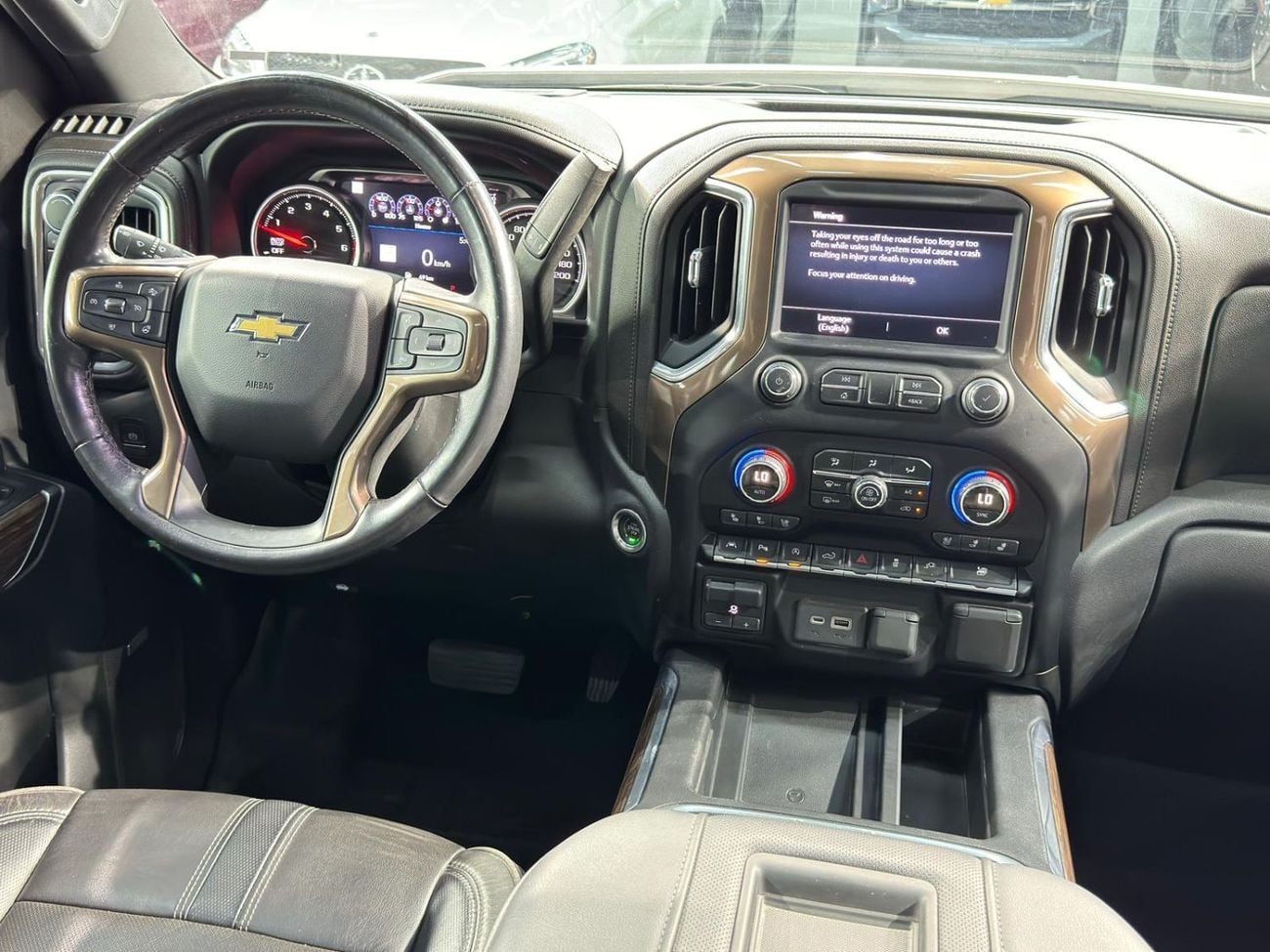 شيفروليه سيلفارادو 1500 CREW/CAB HIGH COUNTRY