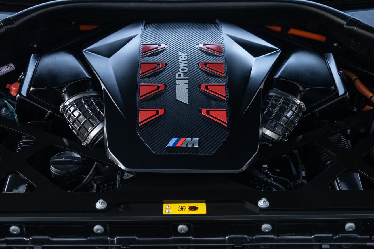 بي أم دبليو XM LABEL RED سيارة BMW XM موديل 2023 بعقود خليجية تحت ضمان الوكالة