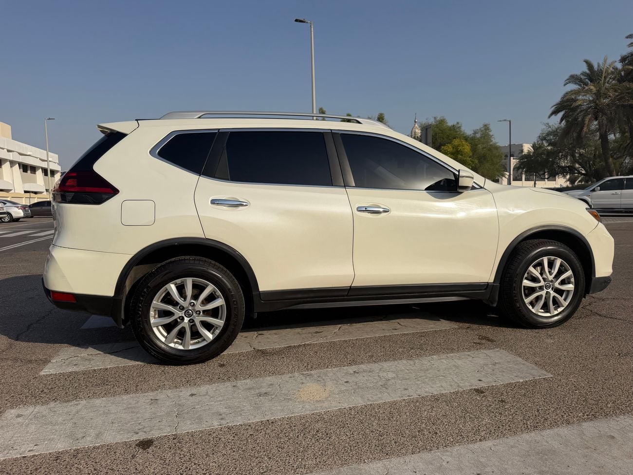 Nissan Rogue S