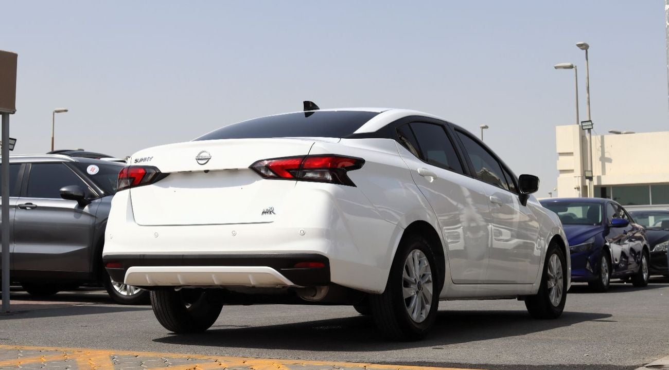 Nissan Sunny SV ACCIDENTS FREE -- GCC - ORIGINAL PAINT - PERFECT CONDITION INSIDE OUT