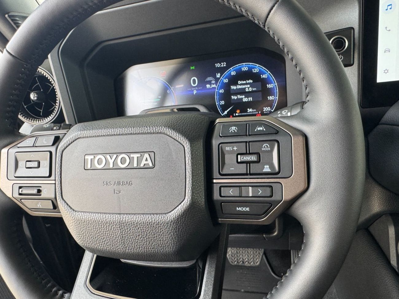 Toyota Prado PREMIUM 2026 TOYOTA PRADO HYBRID 2.4T **EXPORT ONLY**التصدير فقط خارج الخليج***