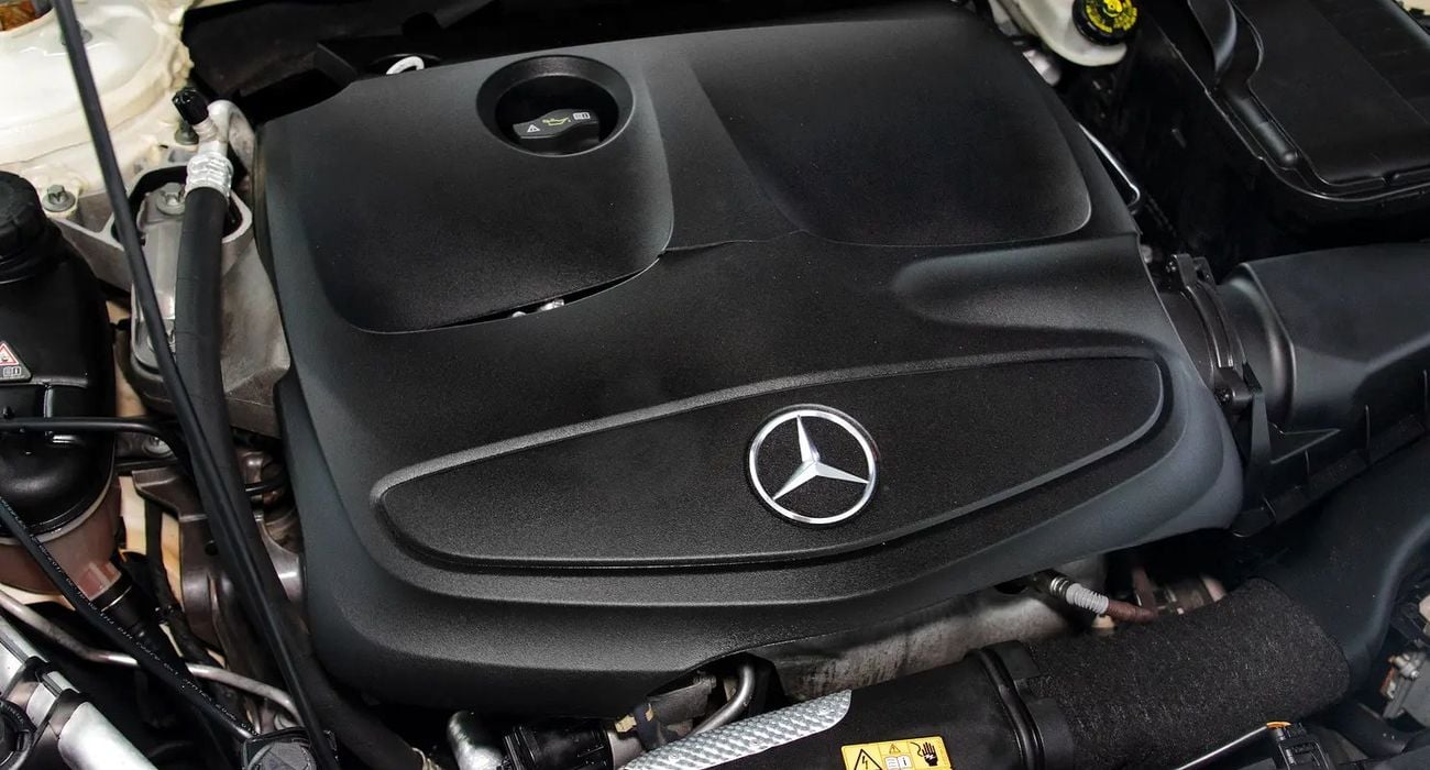Mercedes Benz CLA250 0% DP Available • Full-Service History • GCC