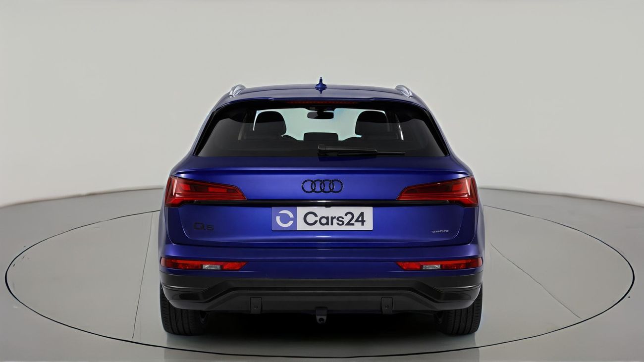 أودي Q5 45 TFSI إس لاين كارس24 هي سوق ضخم للسيارات المستعملة موثوق ومضمون ٪كارس24 هي سوق ضخم للسيارات المستعملة موثوق ومضمون