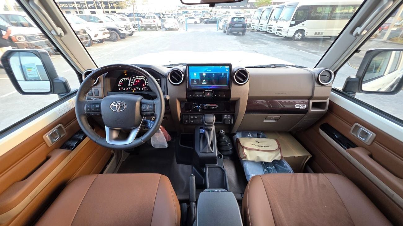 Toyota Land Cruiser Pick Up LX-Z1 AT 2025 TOYOTA LC79 LX-Z1 AT DC 2.8L T/DSL COLOR WHITE