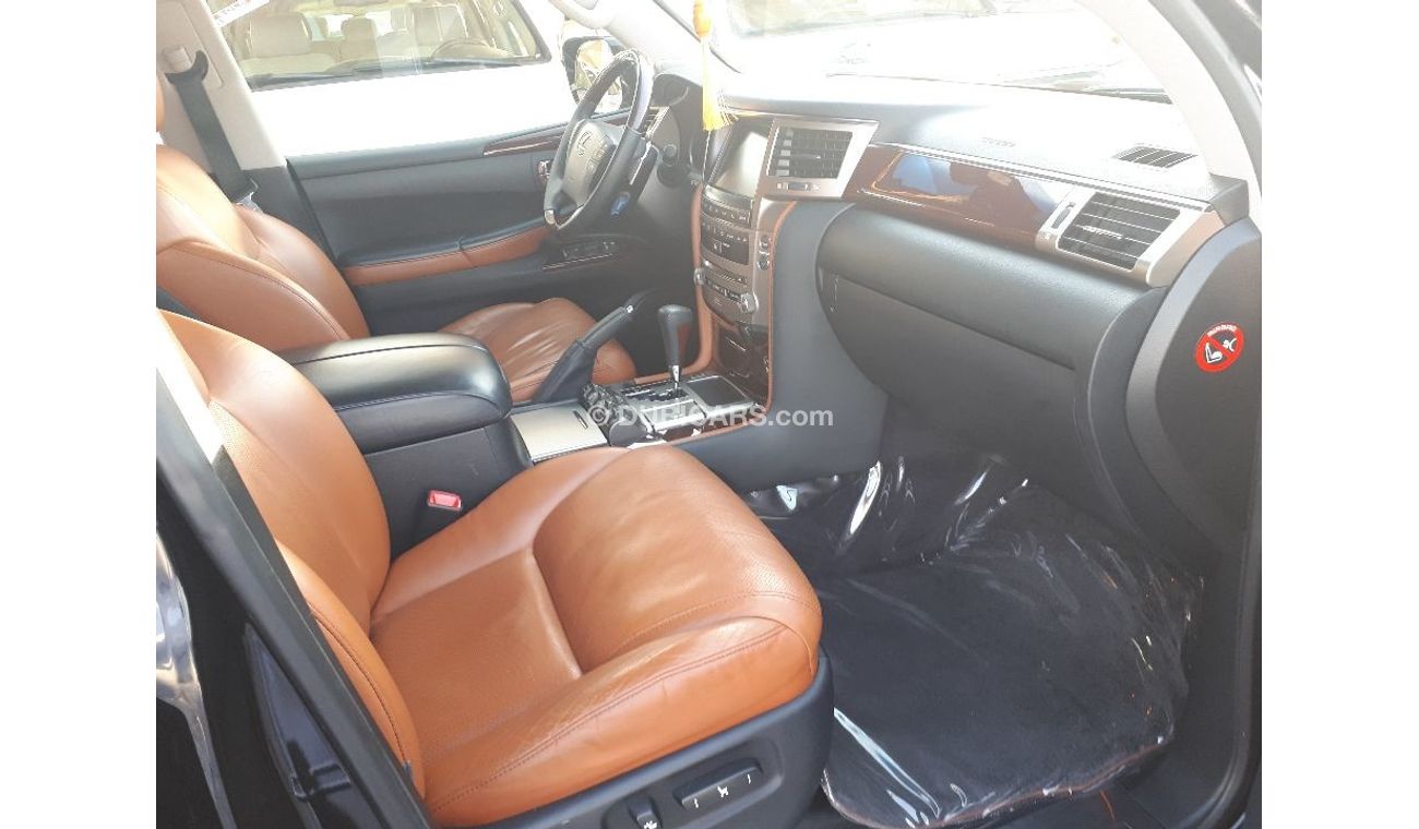 Lexus LX570