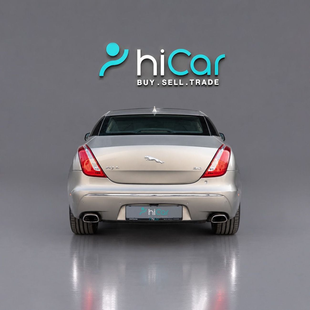 Jaguar XJ LUXURY