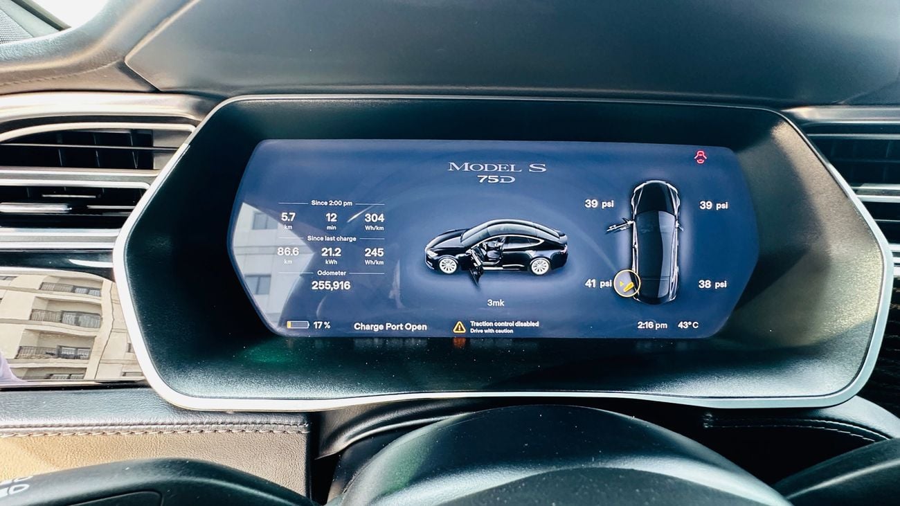 Tesla Model S 75D